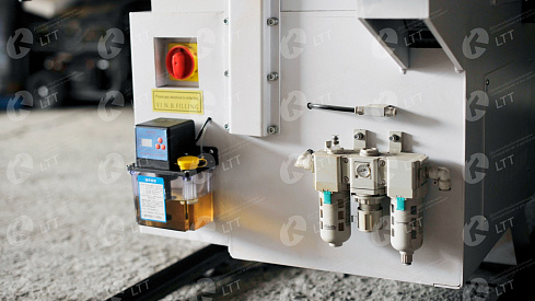 Кромкооблицовочный станок LTT803B